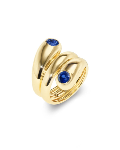 gold sapphire ring with bezel set stones
