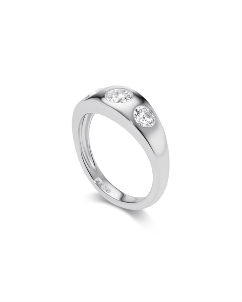 side view of three stone diamond engagement ring setting low profile band